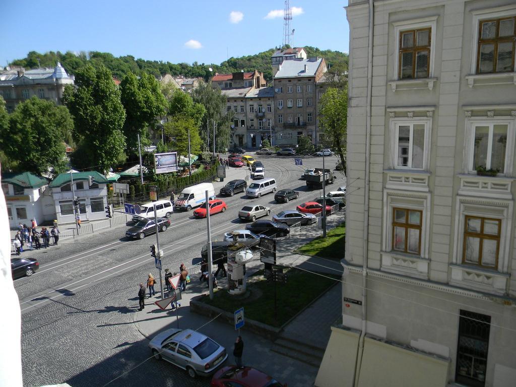 Lviv Apartment Стая снимка